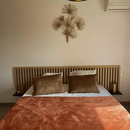 Maison 6 Personnes Avec Piscine Et Grand Jardin Βίλα *