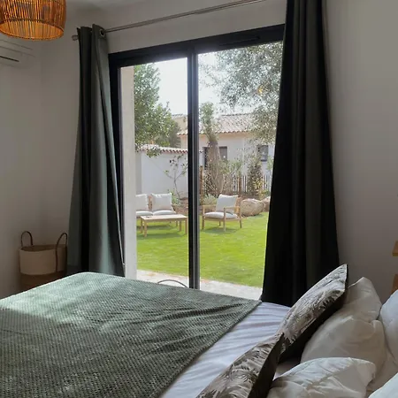 Βίλα Maison 6 Personnes Avec Piscine Et Grand Jardin Zonza