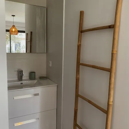 Maison 6 Personnes Avec Piscine Et Grand Jardin