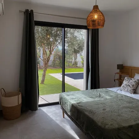 Βίλα Maison 6 Personnes Avec Piscine Et Grand Jardin