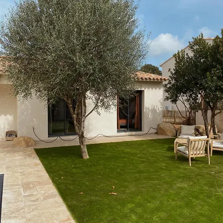Maison 6 Personnes Avec Piscine Et Grand Jardin