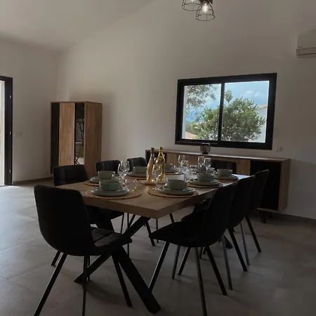 Maison 6 Personnes Avec Piscine Et Grand Jardin Βίλα *