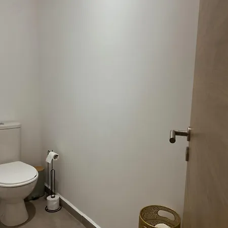 Maison 6 Personnes Avec Piscine Et Grand Jardin Βίλα *